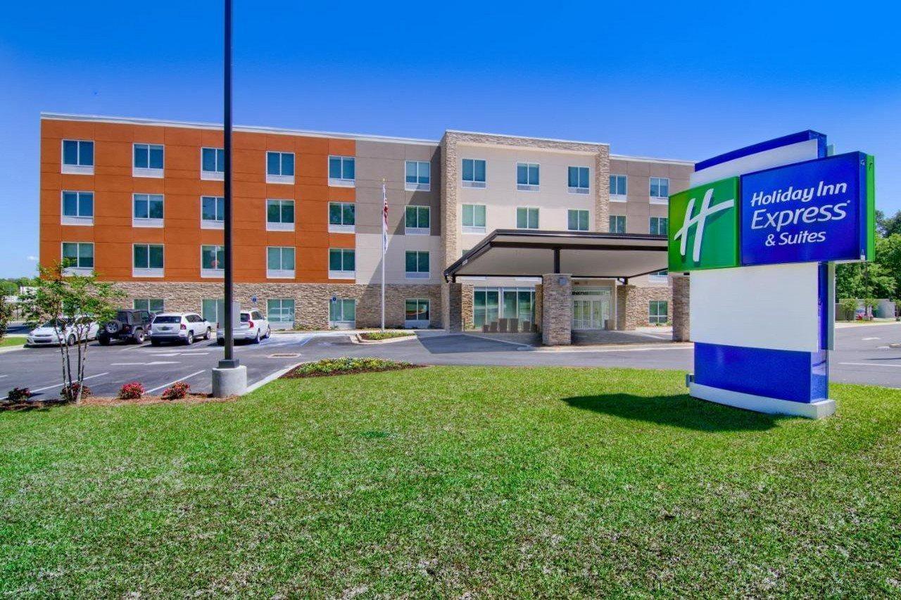 Holiday Inn Express & Suites Mobile - University Area By Ihg Екстер'єр фото